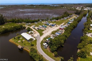 Welcome to Pine Island Cove, where an active waterfront - photo 38