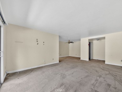 COME HOME TO YOUR BEACH CONDO! THIS MAGNIFICENT 2 BEDROOM - 2 - photo 6