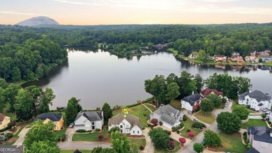 Welcome to 424 Water Fall Lane, an exceptional fully renovated - photo 1