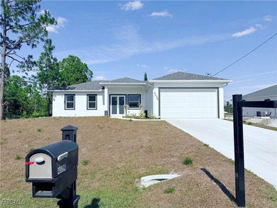 Lehigh Acres Area Home For Sale in Lehigh Acres Florida