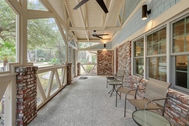 Set beneath a quiet canopy of live oaks, 636 Old Plantation Road - photo 14