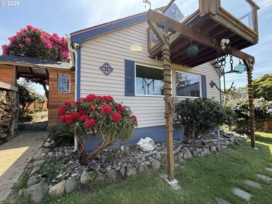 Take in the bay views while enjoying a blazing fire in this - photo 35