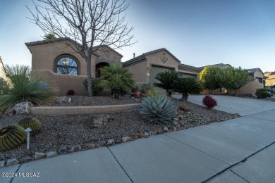 Lake Home For Sale in Green Valley, Arizona