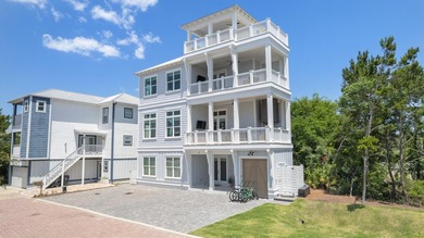 Elegantly appointed and recently built custom Gulf View home on - photo 2