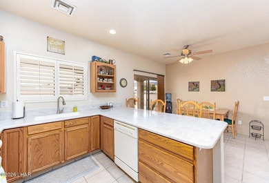 Immaculate and move in ready! This beautifully maintained - photo 15