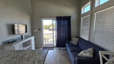 Luxury Living Meets High Potential at the Renowned Resort at - photo 20