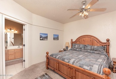 Immaculate and move in ready! This beautifully maintained - photo 22