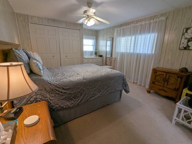 Discover your cozy retreat in Clearwater, Florida's serene fifty - photo 31