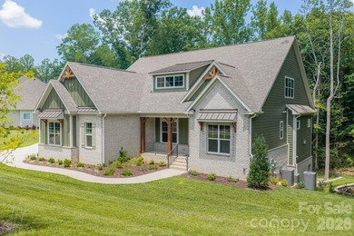 Beautiful new custom home in the Irish Creek Country Club - photo 3