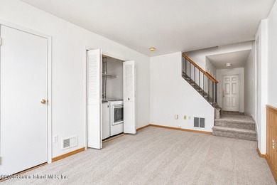 Welcome to 50 Zachary Ct. This 2-bedroom, 3-bathroom townhouse - photo 3