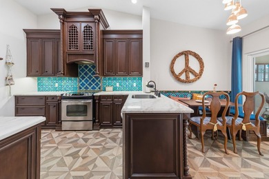 Mediterranean-style 3-bedroom, 2-bath, 1-car garage villa in St - photo 10
