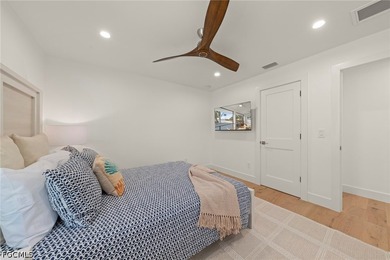Located within the gates of South Seas Resort on Captiva Island - photo 33