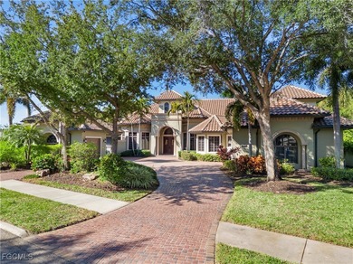 Caloosahatchee River Home For Sale in Fort Myers Florida