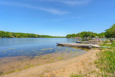 Scenic views on all-sports Leach Lake just north of Hastings! - photo 4