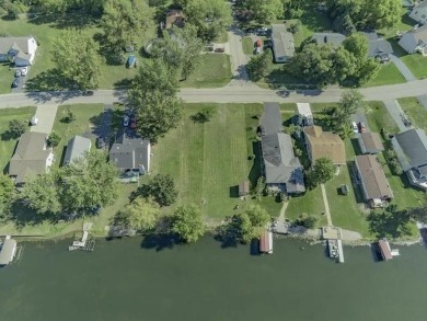 Candlewick Lake Lot For Sale in Poplar Grove Illinois