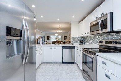 Lake Condo For Sale in Sunrise, Florida