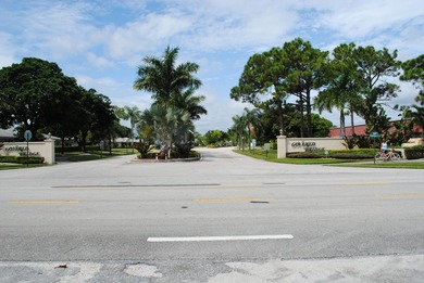 Welcome to your dream condo at 815 Salem Lane, Lake Worth, FL - photo 6