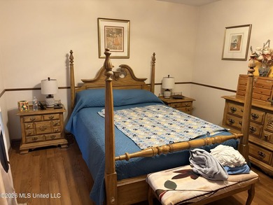 Beautiful, well-maintained home nestled on a peaceful 1.13-acre - photo 17