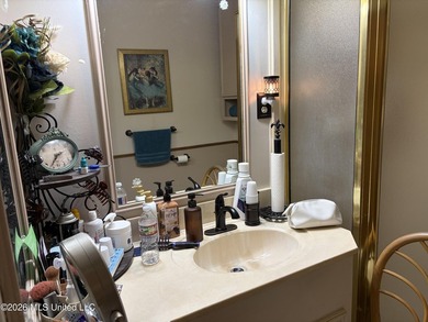 Beautiful, well-maintained home nestled on a peaceful 1.13-acre - photo 19