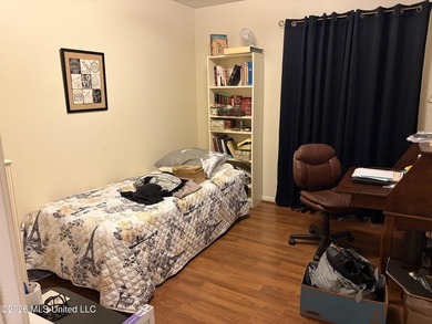 Beautiful, well-maintained home nestled on a peaceful 1.13-acre - photo 23
