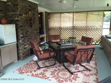 Beautiful, well-maintained home nestled on a peaceful 1.13-acre - photo 28