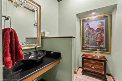 Gorgeous new listing on Free Ferry Circle. This estate-size home - photo 30