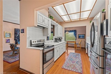 Gorgeous new listing on Free Ferry Circle. This estate-size home - photo 43
