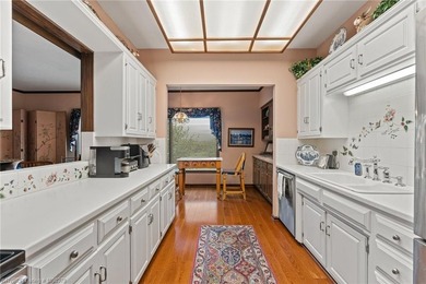 Gorgeous new listing on Free Ferry Circle. This estate-size home - photo 44