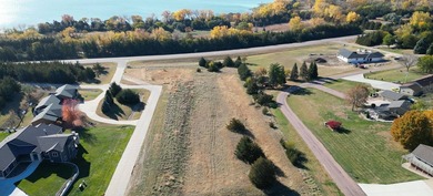 Lewis and Clark Lake Lot For Sale in Yankton South Dakota