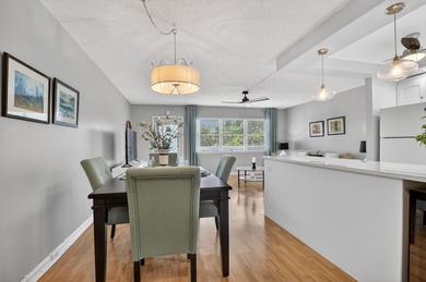 Amazing turn key condo with spectacular water view. 1-bedroom, 1 - photo 10