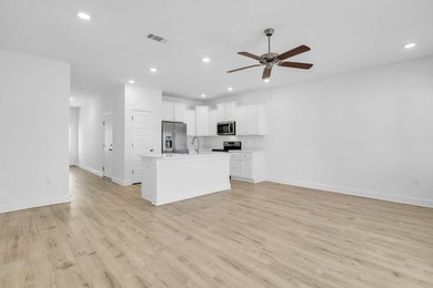 Welcome to Harbor Place Townhomes! This community located at the - photo 4