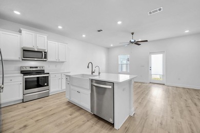 Welcome to Harbor Place Townhomes! This community located at the - photo 10