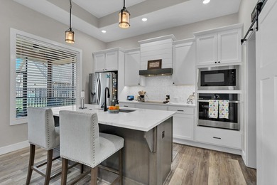 There are NO SPECIALS on this gorgeous 2-bedroom, 2-bathroom - photo 13