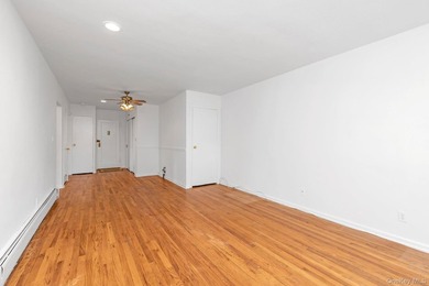Lovely 2 Bedroom Co-Op Apartment On The Top Floor In Garden Town - photo 3