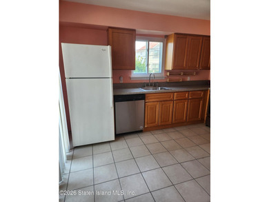 Welcome to 30 Pleasant St- Beautiful home, 2/3 bedrooms, 1.5 - photo 5