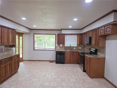 MOTIVATED SELLER! $20,000 PRICE IMPROVEMENT! Owner Financing - photo 21