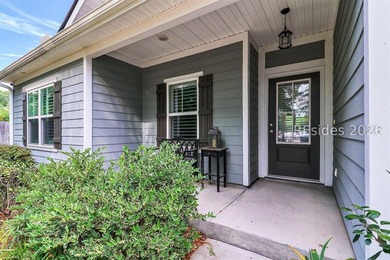 Enjoy this single level, 3BR/2BA open floor plan home on almost - photo 4
