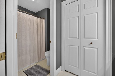 Enjoy beautiful waterfront views from this spacious home in - photo 28