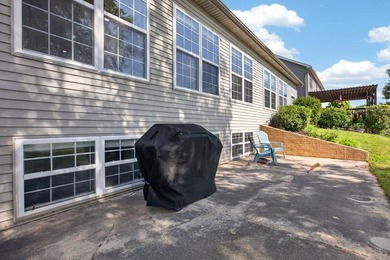 Enjoy beautiful waterfront views from this spacious home in - photo 39
