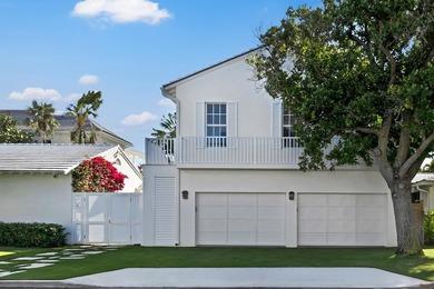 Set on a corner lot along South Flagler Drive, this West Palm - photo 43