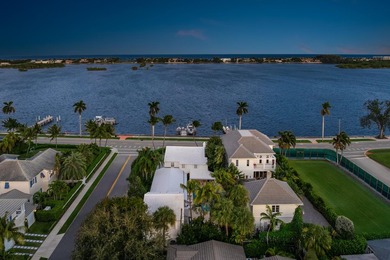 Set on a corner lot along South Flagler Drive, this West Palm - photo 46