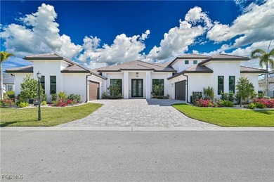 Caloosahatchee River Home For Sale in Cape Coral Florida