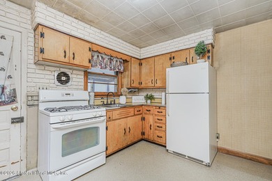 This charming fully detached Cape-style home offers a rare - photo 7