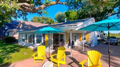 TIMLESS LAKE CHARM WITH ENDLESS POSSIBILITIES. - photo 2