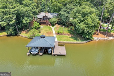4Bedroom Lakefront Home with rustic charm & modern finishes. - photo 5