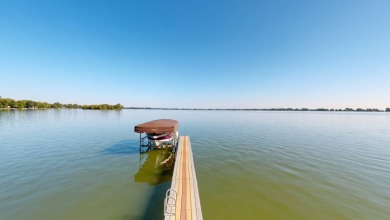 TIMLESS LAKE CHARM WITH ENDLESS POSSIBILITIES. - photo 5