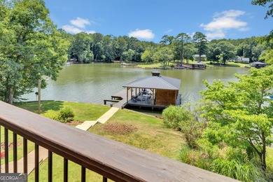 4Bedroom Lakefront Home with rustic charm & modern finishes. - photo 10