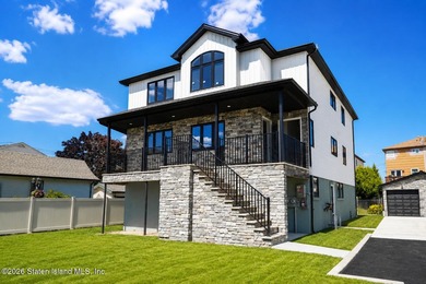 Welcome to 341 Mallory Avenue, a rare opportunity to own one of - photo 2
