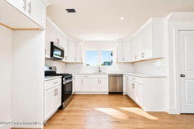 Welcome to 341 Mallory Avenue, a rare opportunity to own one of - photo 6