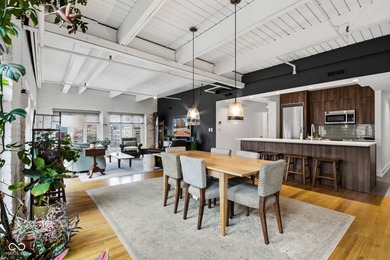 Enjoy stunning city views from this 5th-floor condo in the